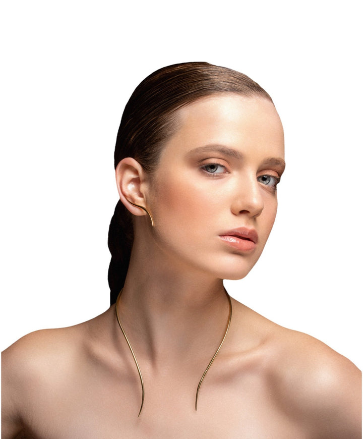 1. Dione Necklace Choker - Embrace Effortless Elegance 2. Dione Necklace Choker - Discover Myth and Meaning 3. Dione Necklace Choker - Crafted in Greece with Love 4. Dione Necklace Choker - Perfect Versatility for Every Occasion 5. Dione Necklace Choker - Ethical Luxury by Haniotis Hellas