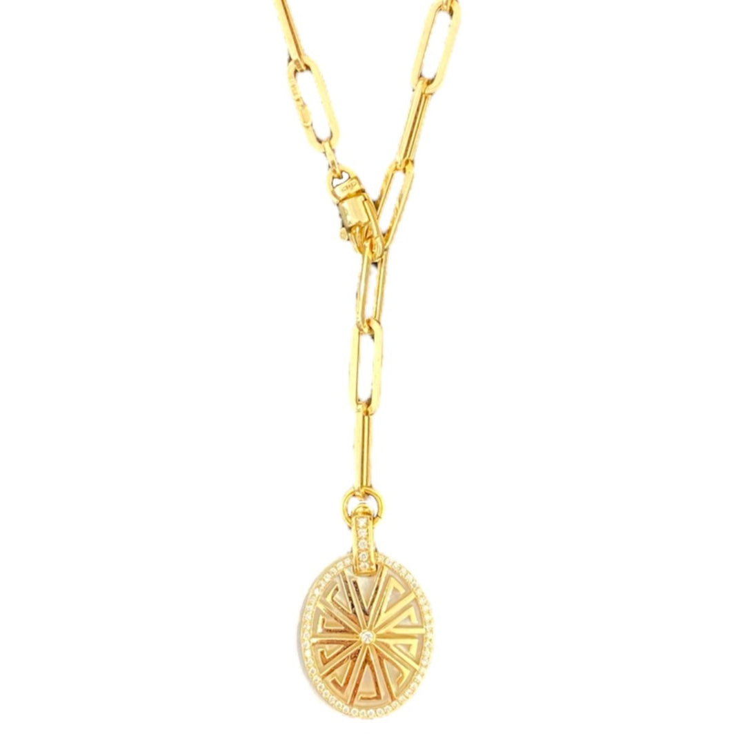 Meandros with mini Paperclip chain in Yellow Gold