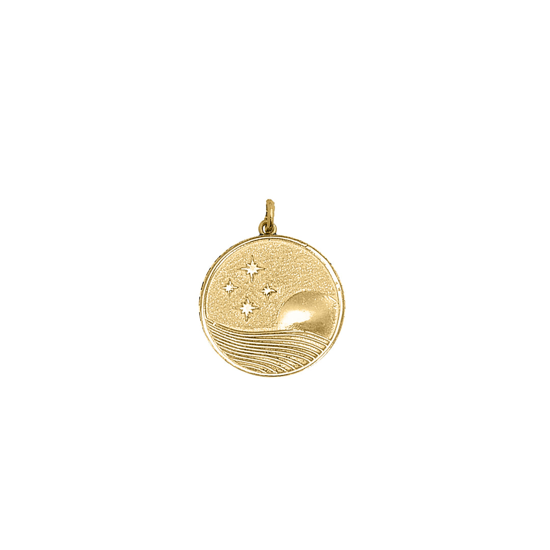 Petite Noir Pegasus Freedom Charm in 18K Gold