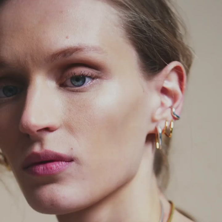 Neso Earcuff in Sterling Silver