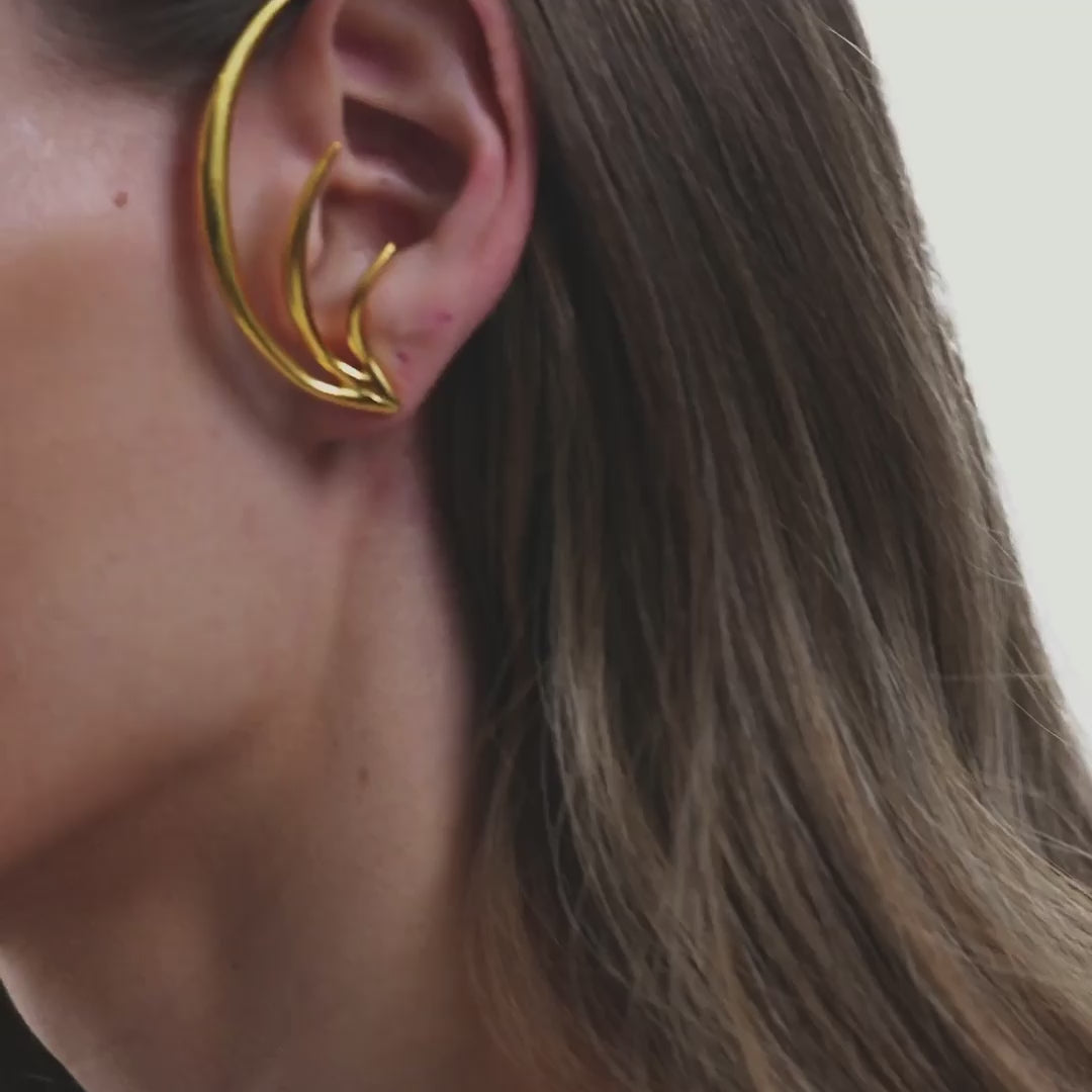 Haniotis_Hellas_Eternal Waves__Waves_Haniotis_Gold_Silver_Athens_Paros_Haniotis Jewellery_Chelone Earcuff_Χανιώτης κοσμηματα_Σκουλαρίκια