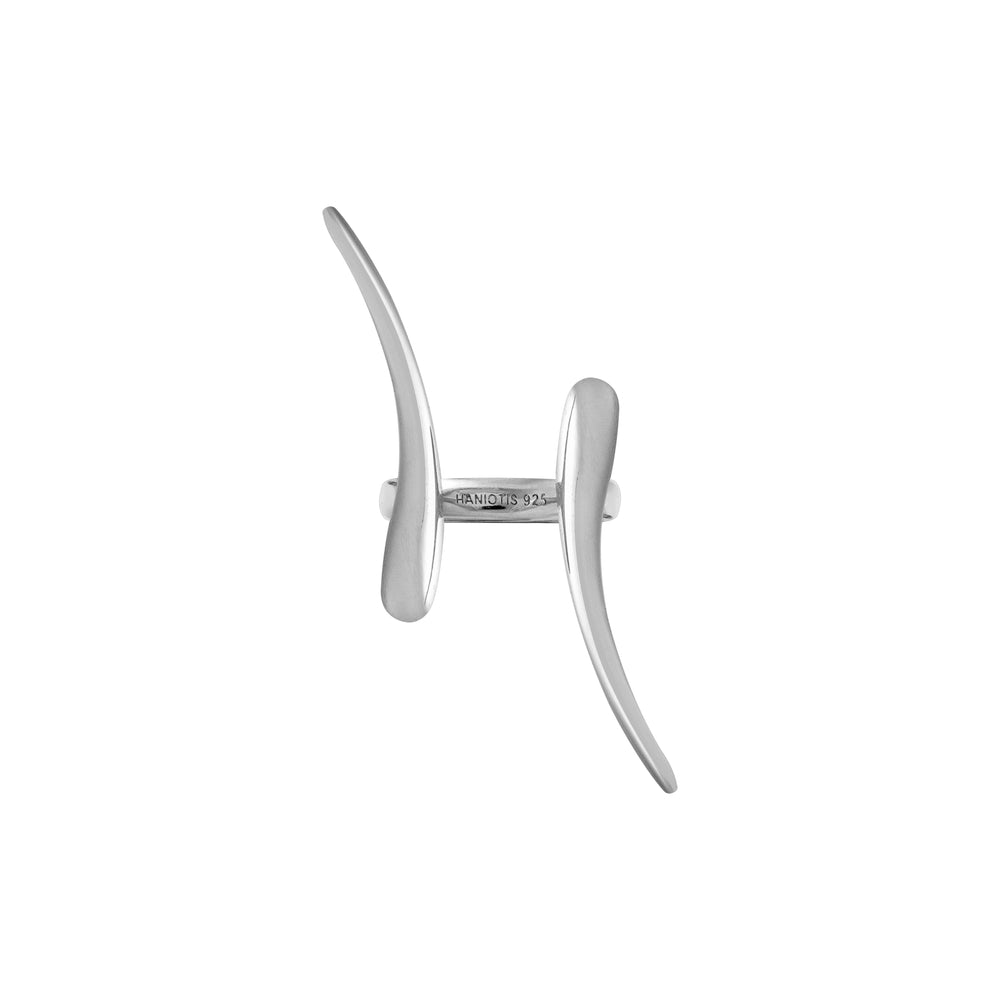 Haniotis Hellas_Haniotis_- Ceto ring - Eternal Waves Collection - Greek mythology-inspired jewelry - Sterling silver jewelry - Contemporary minimal design - Statement rings - Greek craftsmanship - Heirloom-quality jewelry - Ethically sourced materials - Lifetime guarantee - Greek artistry jewelry_χανιώτησ_κοσμήματα_δαχτυλίδι