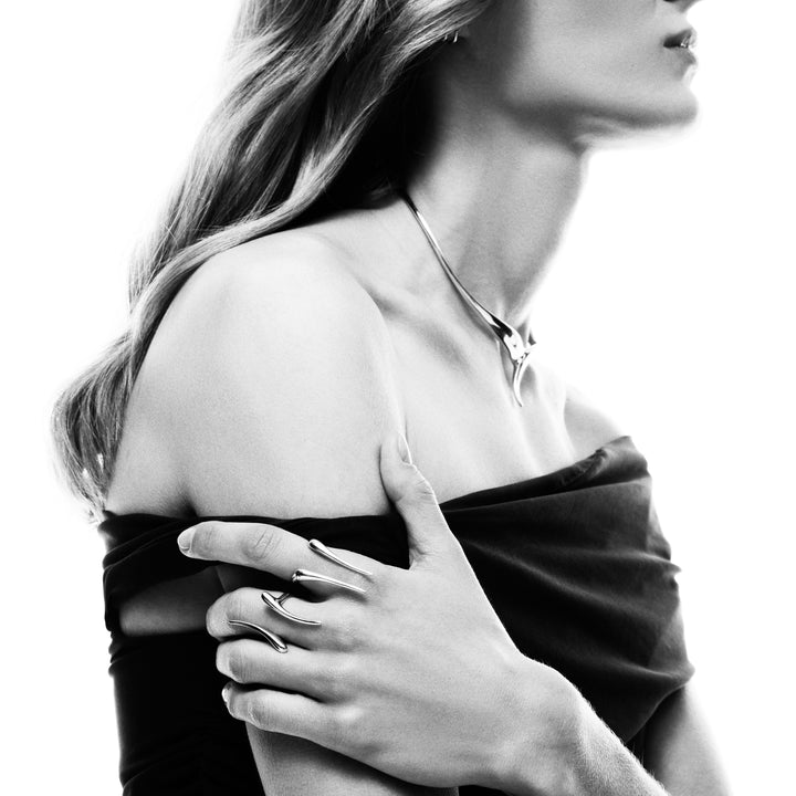 1. "Eternal Waves Collection - Discover the Captivating Ceto Ring" 2. "Elevate Your Style with the Ceto Ring from Eternal Waves" 3. "Crafted in Greece: The Timeless Ceto Ring from Eternal Waves" 4. "Make a Statement with the Ceto Ring from Eternal Waves" 5. "Experience the Aegean Sea: The Ceto Ring from Eternal Waves"