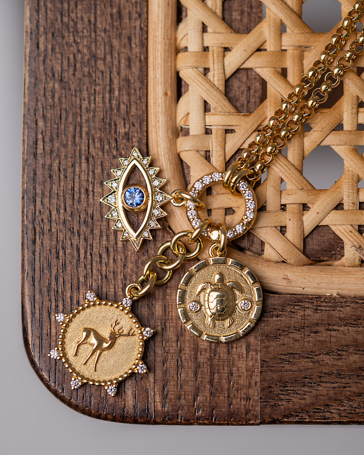 Turtle Charm in 18K Gold
