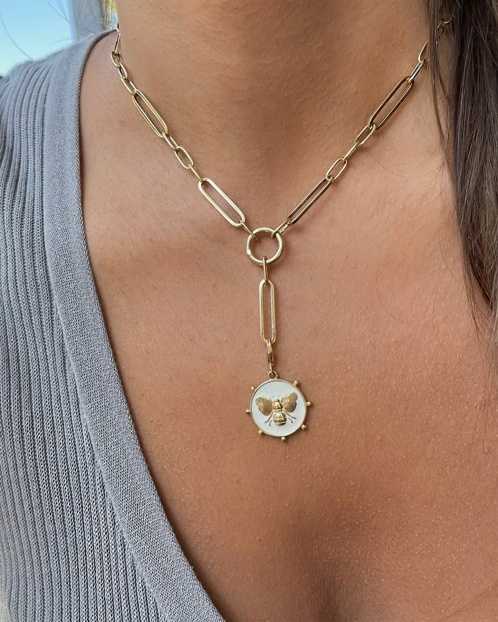 Petite Pure Bee Euphoria Charm in 18K Gold