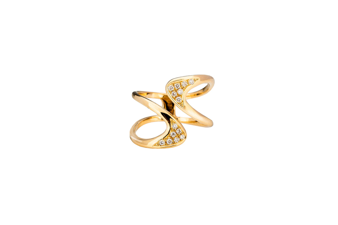Diamonds Aegean Ring in Solid Gold
