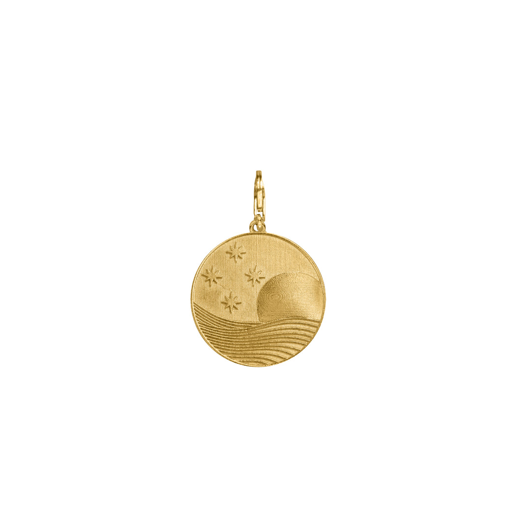 Noir Pegasus Freedom Charm in 18K Gold