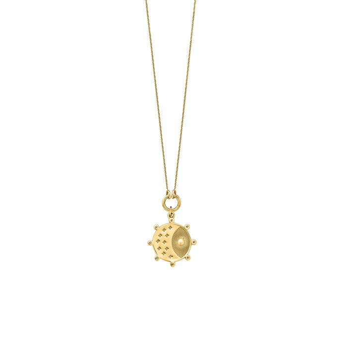 Diamond Bee with Skinny mini clasp chain in 18K Gold