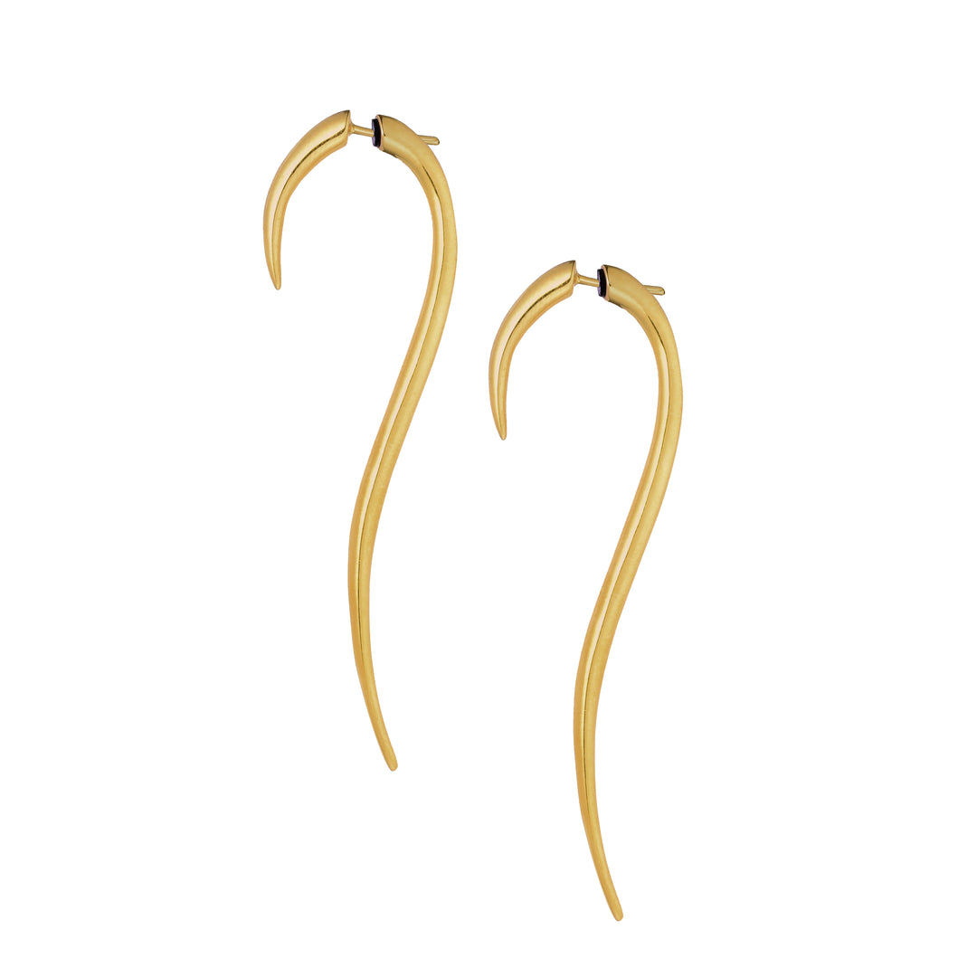Captivating the essence of the Aegean Sea and Greek mythology, the Neda Earrings from Haniotis Hellas' Eternal Waves collection embody timeless elegance. Crafted from 14K gold, these versatile pieces bring minimalism and sophistication together, perfect for both casual looks and special occasions. Accentuate your style with the ethically sourced beauty of the Neda earrings, a stunning addition to your jewelry collection. Backed by a lifetime guarantee and accompanied by a certificate of authenticity
